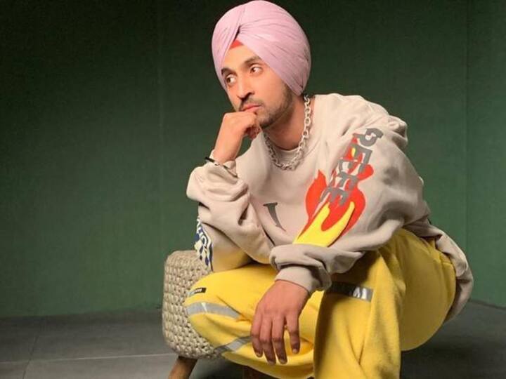 ਭਾਰਤੀ ਮੀਡੀਆ ਵਿੱਚ ਆਈਆਂ ਖ਼ਬਰਾਂ ਮੁਤਾਬਕ ਉਸ ਦਾ ਇੱਕ ਬੱਚਾ ਵੀ ਹੈ। ਹਾਲਾਂਕਿ, ਕਿਹਾ ਜਾਂਦਾ ਹੈ ਕਿ ਉਹ ਆਪਣੀ ਵਿਆਹੁਤਾ ਜ਼ਿੰਦਗੀ ਬਾਰੇ ਬਹੁਤ ਘੱਟ ਗੱਲਾਂ ਕਰਦੇ ਹਨ। ਇੱਥੋਂ ਤਕ ਕਿ ਉਸ ਦੇ ਸੋਸ਼ਲ ਮੀਡੀਆ 'ਤੇ ਉਸ ਦੀ ਪਤਨੀ ਦੀਆਂ ਤਸਵੀਰਾਂ ਵੀ ਮੌਜੂਦ ਨਹੀਂ ਹਨ।