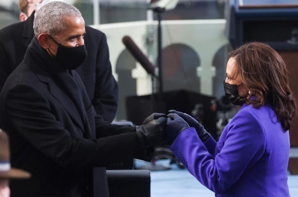 Joe Biden Inauguration: ਬਾਇਡੇਨ ਨੇ ਅਮਰੀਕਾ ਦੇ ਰਾਸ਼ਟਰਪਤੀ ਤੇ ਕਮਲਾ ਹੈਰਿਸ ਨੇ ਉਪ ਰਾਸ਼ਰਪਤੀ ਵਜੋਂ ਚੁੱਕੀ ਸੁੰਹ  