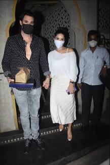 ਪਤੀ ਦੇ ਨਾਲ ਡਿਨਰ ਕਰਨ ਪਹੁੰਚੀ ਸਨੀ ਲਿਓਨ, ਪੈਪਰਾਜ਼ੀ ਨੂੰ ਦਿੱਤੇ ਅਜਿਹੇ ਪੋਜ਼, ਦੇਖੋ ਤਸਵੀਰਾਂ  