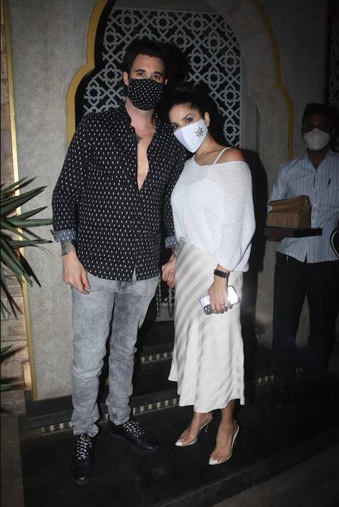 ਇਸ ਵੈੱਬ ਸੀਰੀਜ਼ ਦਾ ਨਾਮ ਅਨਾਮਿਕਾ ਹੈ ਤੇ ਇਸ ਦਾ ਨਿਰਦੇਸ਼ਨ ਵਿਕਰਮ ਭੱਟ ਕਰ ਰਹੇ ਹਨ।  