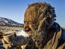 ਪਾਣੀ ਦੇ ਡਰੋਂ 67 ਸਾਲਾਂ ਤੋਂ ਨਹੀਂ ਨਹਾਇਆ 87 ਸਾਲਾ ਸ਼ਖਸ