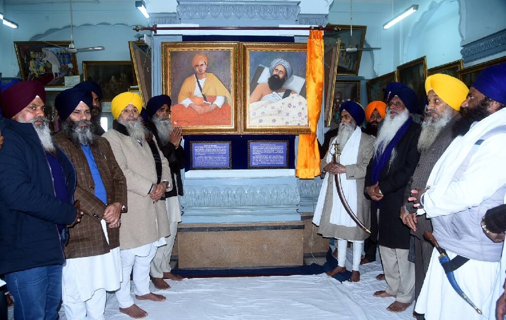 Shaheed Bhai Hazara Singh and Bhai Hukam Singh Pictures in Sikh museum ਸ਼ਹੀਦ ਭਾਈ ਹਜ਼ਾਰਾ ਸਿੰਘ ਤੇ ਭਾਈ ਹੁਕਮ ਸਿੰਘ ਦੀਆਂ ਤਸਵੀਰਾਂ ਕੇਂਦਰੀ ਸਿੱਖ ਅਜਾਇਬ ਘਰ ’ਚ ਸੁਸ਼ੋਭਿਤ