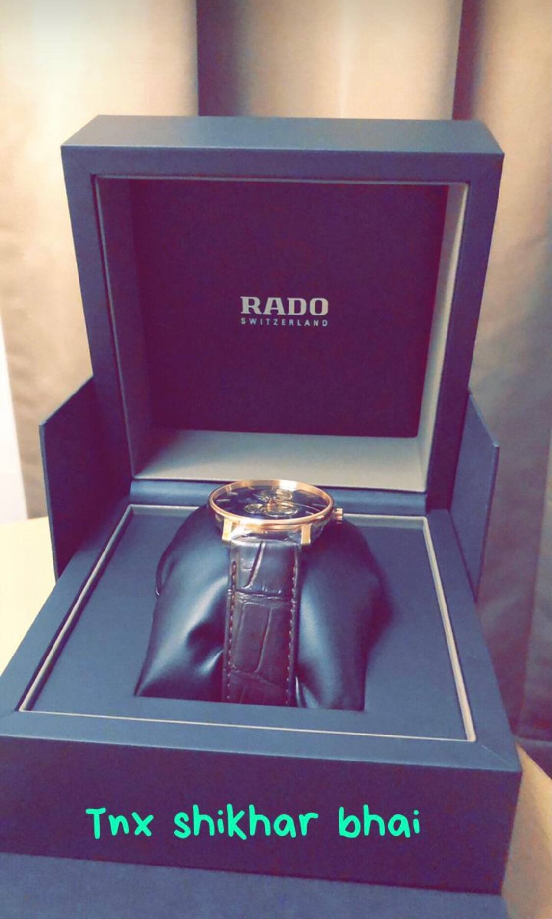 ਸ਼ਿਖਰ ਧਵਨ ਨੇ ਲੱਖਵਿੰਦਰ ਵਡਾਲੀ ਨੂੰ ਤੋਹਫੇ 'ਚ ਦਿੱਤੀ ਇੰਨੇ ਲੱਖ ਦੇ ਘੜੀ