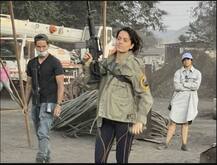 ਹੁਣ ਮੋਢੇ 'ਤੇ ਬੰਦੂਕ ਰੱਖ ਕੇ ਨਿਕਲੀ ਕੰਗਨਾ ਰਣੌਤ