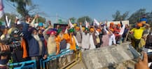 ਪੰਜਾਬ ਤੇ ਹਰਿਆਣਾ ਸਣੇ ਦੇਸ਼ ਭਰ 'ਚ ਕਿਸਾਨਾਂ ਦਾ ਚੱਕਾ ਜਾਮ, ਦੇਖੋ ਵੱਖੋ-ਵੱਖ ਥਾਂਵਾਂ ਦੀਆਂ ਤਸਵੀਰਾਂ 