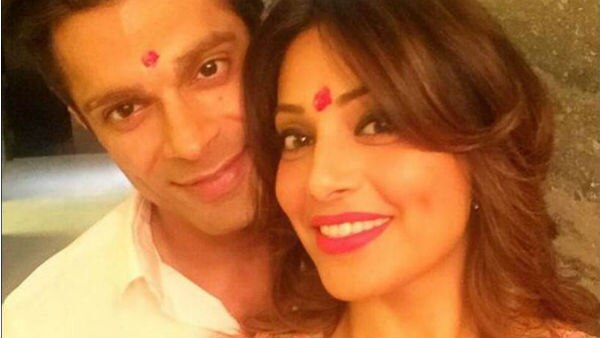 PICS: Karan & Bipasha celebrate International Yoga Day in the HOTTEST way!