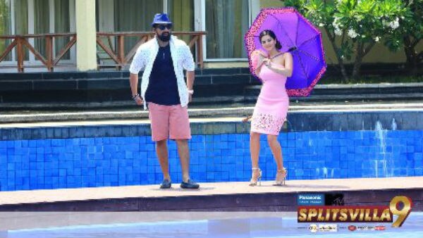 Splitsvilla 9 Episode 2: Princesses in BIKINI reveal their DIRTY SECRETS & WILDEST FANTASIES; TWO boys from the VILLA!