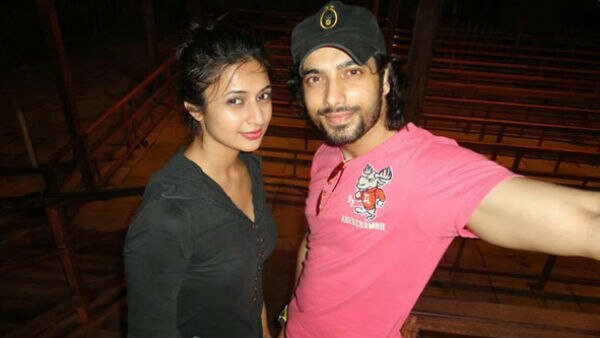 WHOA! Ssharad Malhotra’s girlfriend Pooja’s STRONG MESSAGE right before his Ex Divyanka’s WEDDING!