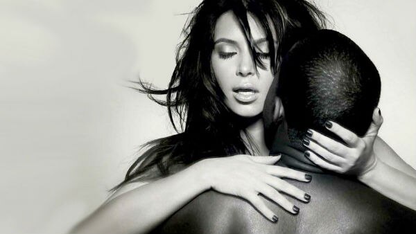 Kim Kardashian And Kanye West - SEE PICS: Kanye West loves wife Kim Kardashian NAKED; Talks about her best  body part!