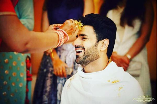 DIVEK WEDDING: Vivek Dahiya looks SUPER ADORABLE on his HALDI; Cute and Funny PICS!