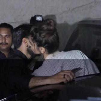 OMG!! Ranveer lashes out at media when asked about engagement rumours with Deepika; Check Inside