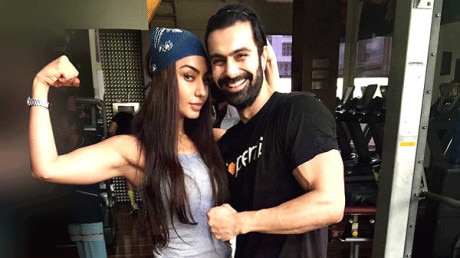 Post 'Kavach', Mahek Chahal OPENS UP on Living-in with boyfriend Ashmit Patel!