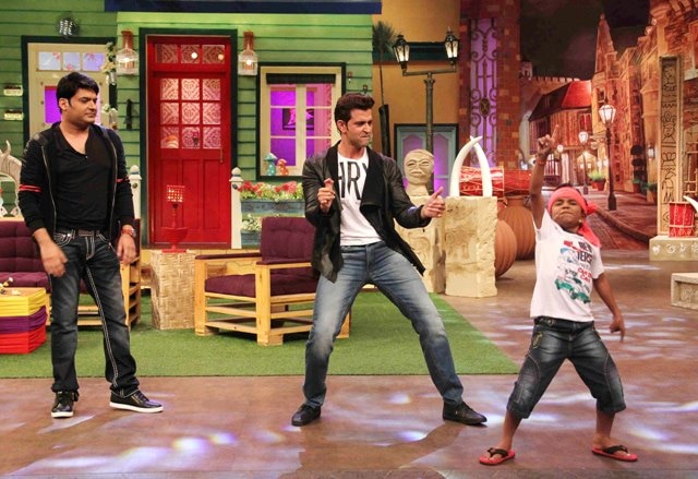 PHOTOS: 'Mohenjo Daro' stars Hrithik Roshan-Pooja Hegde on 'The Kapil Sharma Show' create a laughter riot!