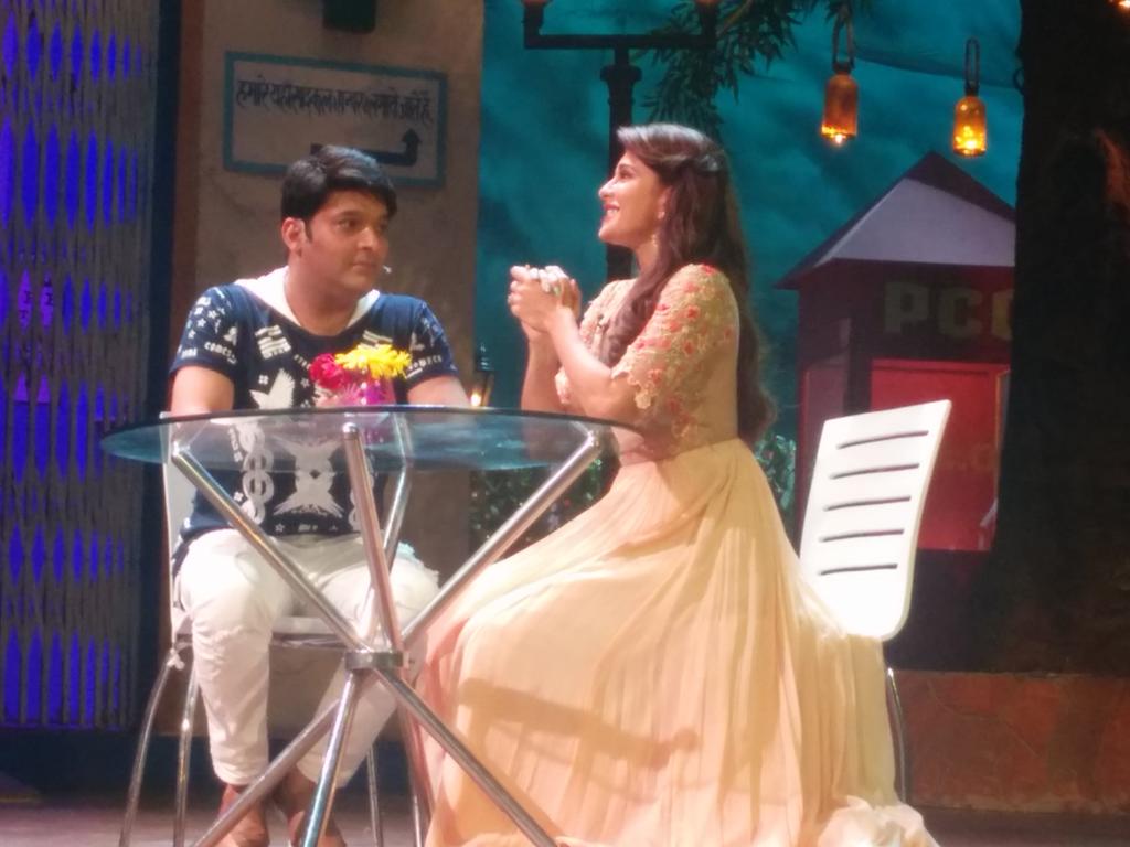 SEE PICS: OMG! Kapil Sharma gets 'MARRIED' & introduces his WIFE on 'The Kapil Sharma Show'; Wishes pour in for the newlyweds!