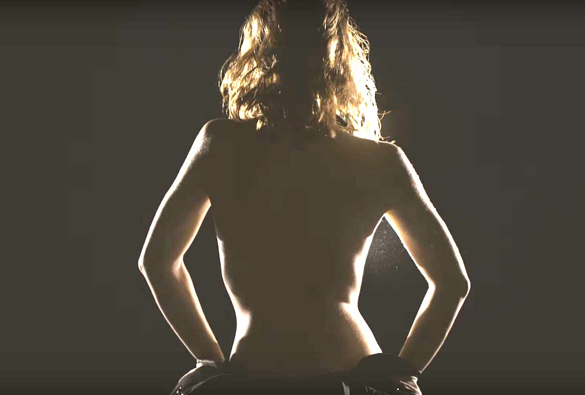 PICS & VIDEO! Popular actress STRIPS DOWN TO NOTHING in a Perfume Ad