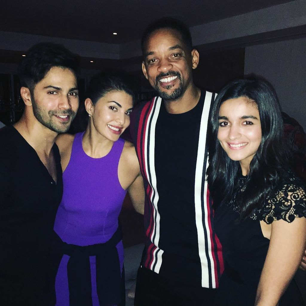 SEE PICS: Hollywood superstar Will Smith joins Akshay Kumar's 'Rustom' success party along with other Bollywood actors!