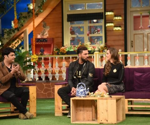 Sumona Chakraborty MARRIES Yuvraj Singh on 'The Kapil Sharma show