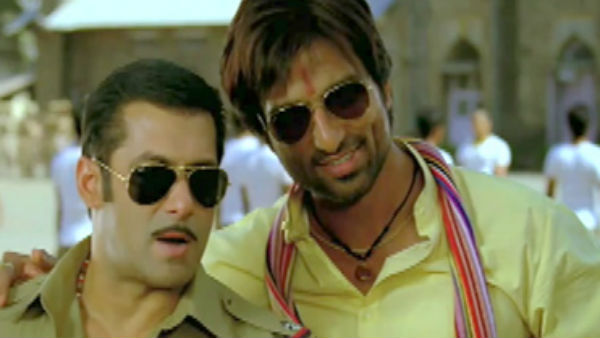 Salman Khan wishes good luck to 'Chedi Singh' Sonu Sood for 'Tutak Tutak Tutiya' in a 'Dabangg' style !