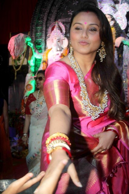 SEE PICS: Rani Mukerji's FIRST PUBLIC appearance post baby Adira's birth at Durga Puja pandal; Actress looked GORGEOUS in a PINK sari!