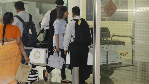 SEE PICS: Shahid Kapoor SPOTTED with NEWBORN baby Misha & wife Mira at the Airport!