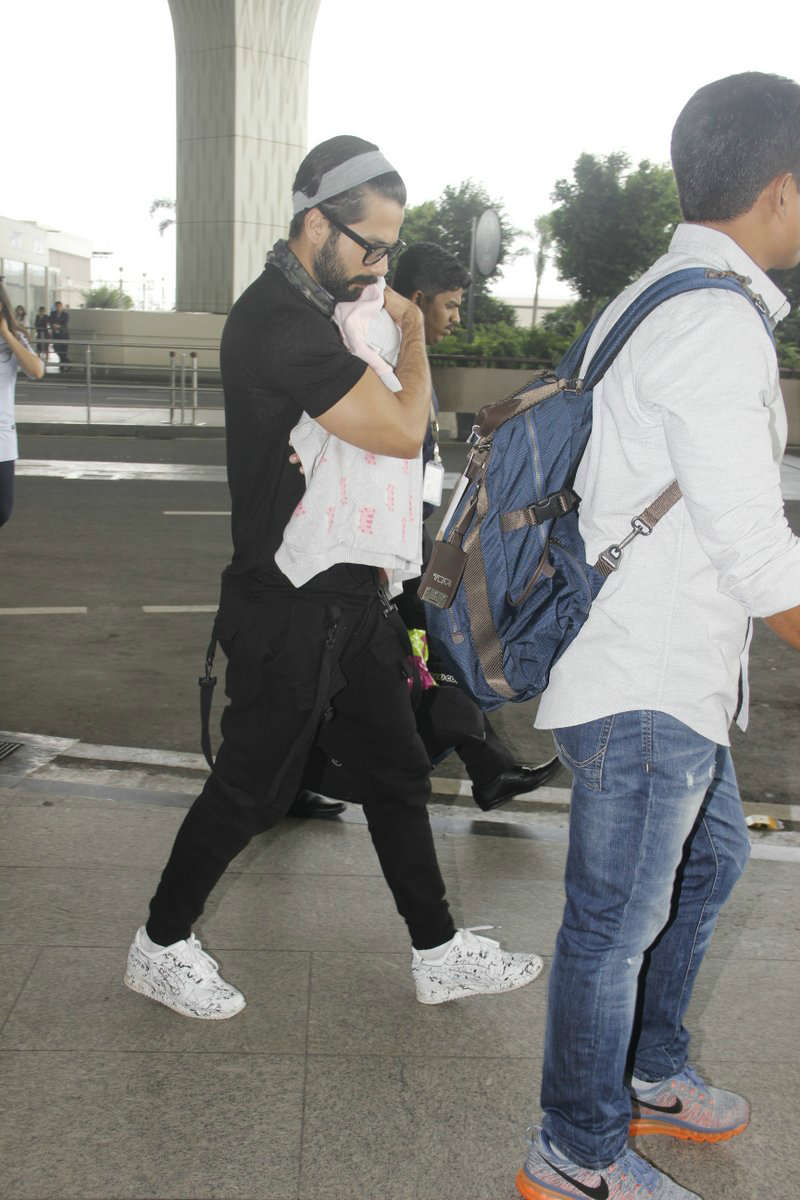 SEE PICS: Shahid Kapoor SPOTTED with NEWBORN baby Misha & wife Mira at the Airport!