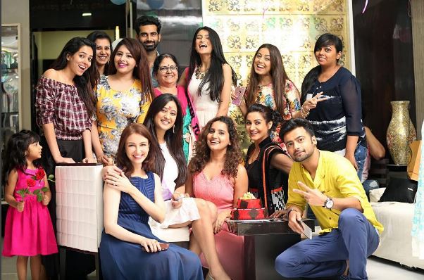 SEE PICS: Pregnant Shweta Tiwari looks GORGEOUS at her BABY SHOWER ceremony hosted by family & friends!