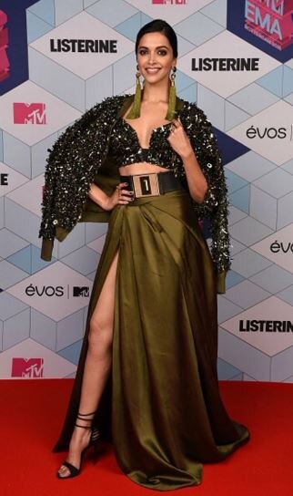 SEE PICS: Deepika Padukone looks like a green goddess as she makes her International RED CARPET debut at MTV EMAs 2016!
