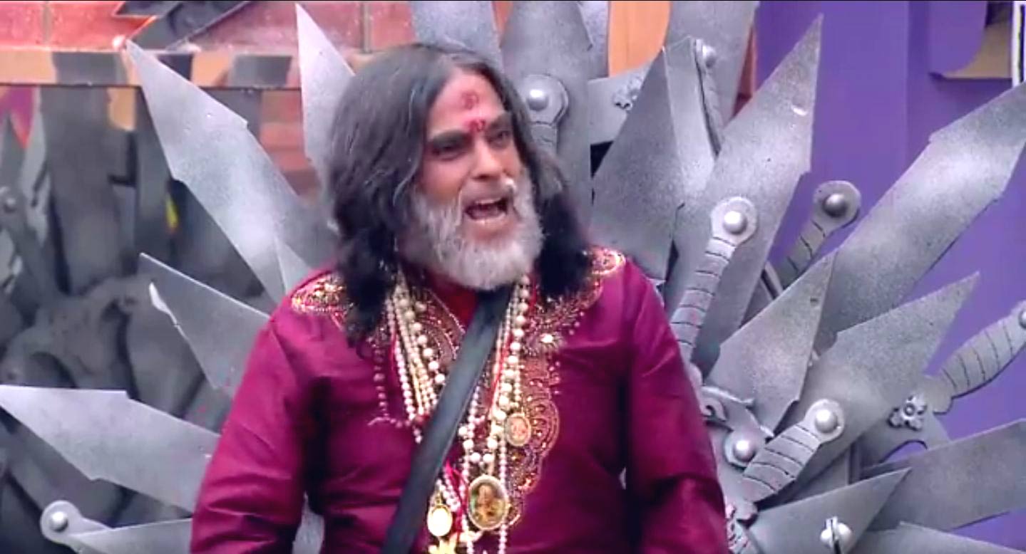 Bigg Boss 10: Salman LASHES OUT at Swami Om for passing CHEAP COMMENTS on women! Swami CRIES! WATCH!