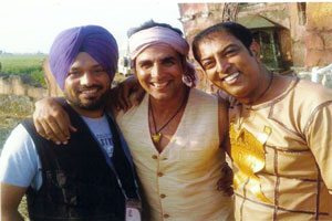 Akshay Kumar tells a hilarious childhood story of magical 'trishul' on Dara Singh's back!