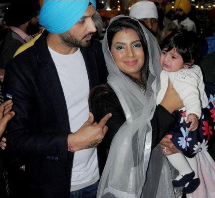 Harbhajan Singh & Geeta Basra's daughter Hinaya turns one; cricketer shares adorable pics from birthday bash!