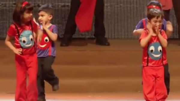 WATCH VIDEOS: Aishwarya's daughter Aaradhya and Aamir Khan's son Azad DANCE together onstage as their parents CHEER on annual function!