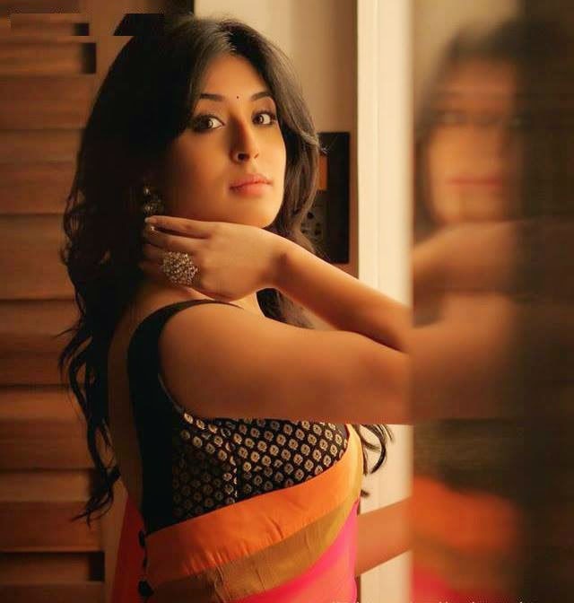 CONFIRMED! Kritika Kamra to play 'Chandrakanta' on Life Ok!