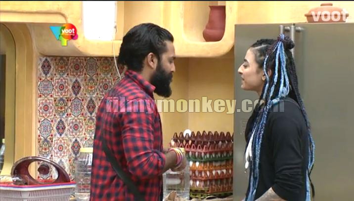 Video of Manveer Gurjar confessing about Marriage & Daughter to Bani J in Bigg Boss 10 goes VIRAL!