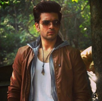 VIDEO: TV Actor Karan Kundra SLAPS a contestant on a Reality Show!