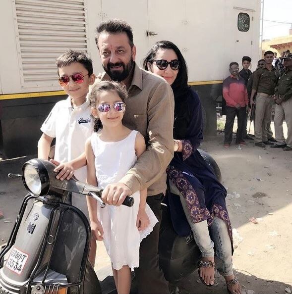 Maanayata & Kids landed in Agra to spend quality time with Sanjay Dutt!