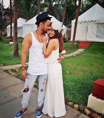 TV Couple Manish Naggdev and Srishty Rode got 'Engaged' in a close-knit family affair!