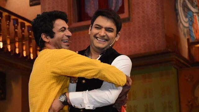 The Great Indian Laughter Challenge: Sunil Grover BACK on TV; to REPLACE Elli Avram as host?