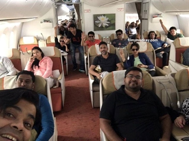 LAST PIC together of Kapil Sharma, Sunil Grover moments before their PLANE FIGHT will make you go Sigh!