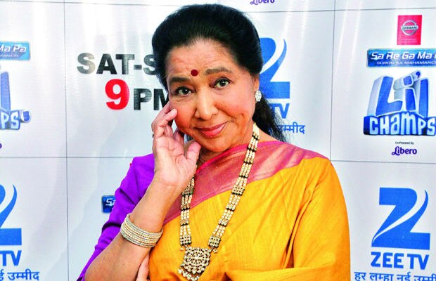 Legendary singer Asha Bhosle donates Rs 25k to 'Li'l Champs' contestants!