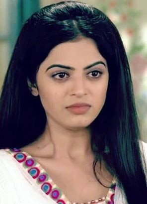 After Rubina Dilaik, onscreen sister Roshni Sahota aka Surbhi from 'Shakti- Astitva Ke Ehsaas Ki' looks HOT in BIKINI!