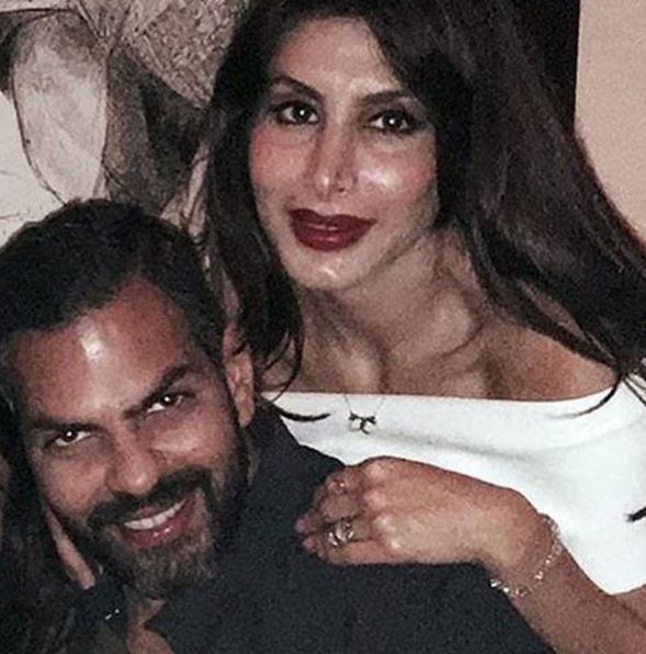 Karisma Kapoor's EX HUSBAND Sunjay Kapur MARRIES girlfriend Priya Sachdev in Delhi!