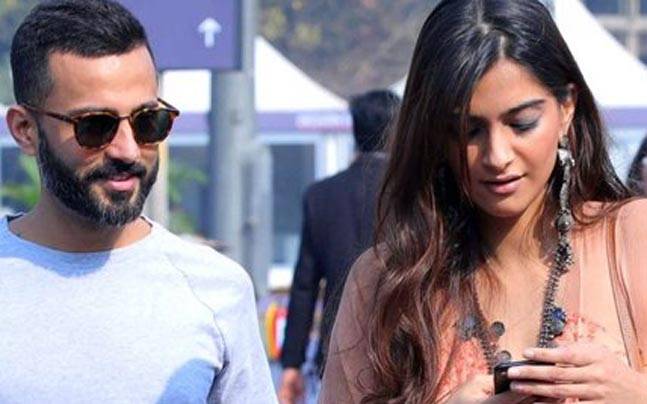 Sonam Kapoor & beau Anand Ahuja to get ENGAGED soon?