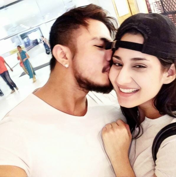 Naamkaran' actress Aditi Rathore ANNOUNCES her BREAK-UP with long-time boyfriend on social media!