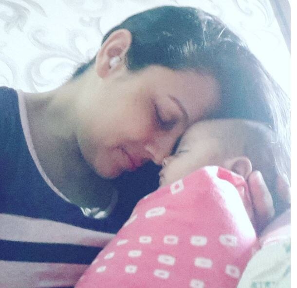 AWWW! TV actress Gouri Tonk REVEALS her NEWBORN BABY GIRL's face on the eve of Mother's Day!