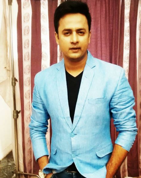 Jamai Raja' actor Sandit Tiwari gets MARRIED in REAL LIFE after tying the knot 13 times onscreen!