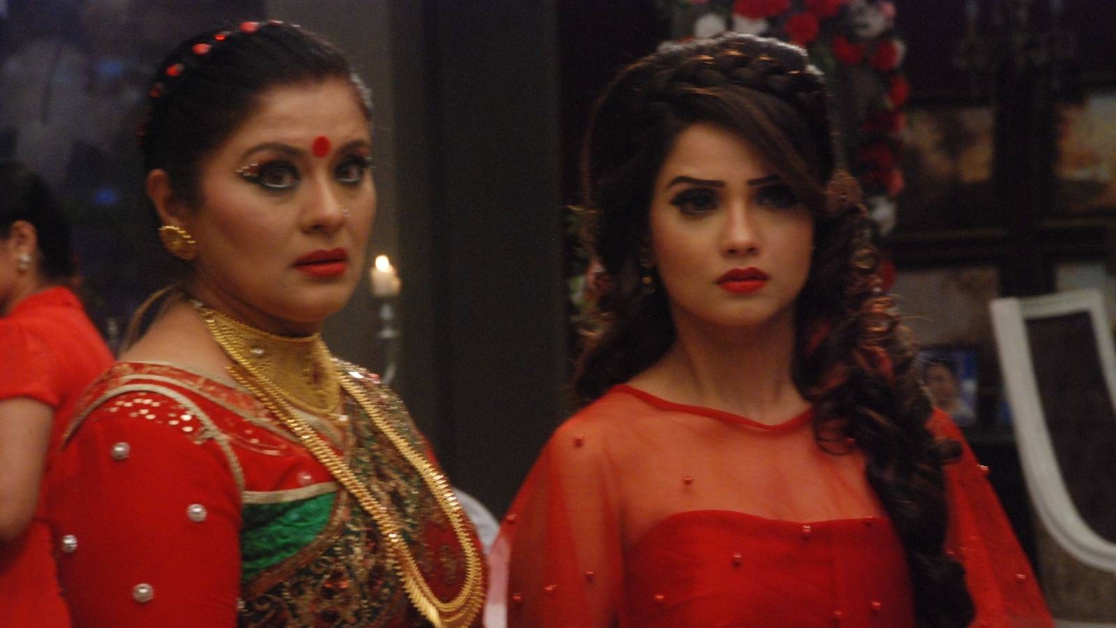 Naagin 2' actress Adaa Khan rushed to the HOSPITAL for intestinal infection!
