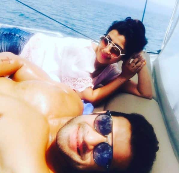 Karan & Ankita in Greece (Photo: Instagram)