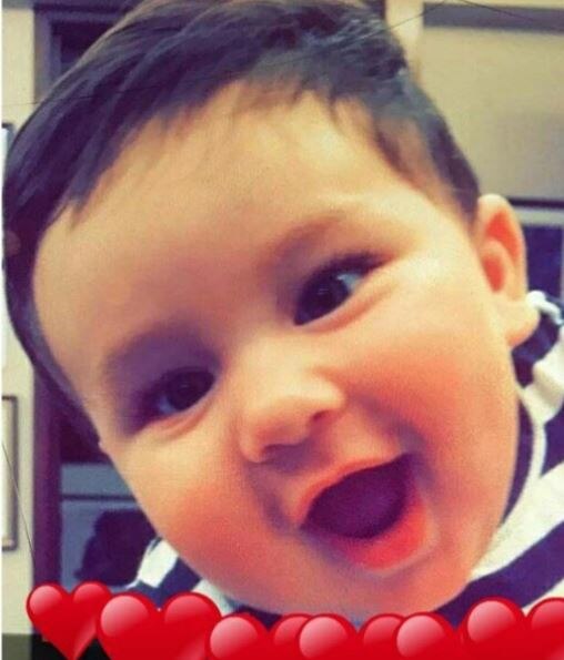 AWWW! Kareena's lil munchkin Taimur Ali Khan proves he is the CUTEST star kid in Bollywood with this LATEST PIC!