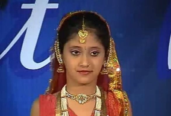 This THROWBACK VIDEO of Yeh Rishta Kya Kehlata Hai's Naira aka Shivangi Joshi DANCING as a little girl on stage proves that she was born to be a STAR!