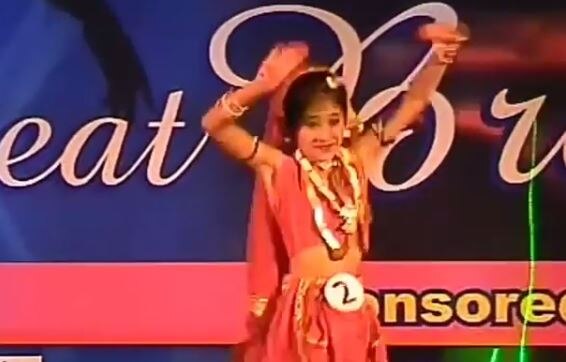 This THROWBACK VIDEO of Yeh Rishta Kya Kehlata Hai's Naira aka Shivangi Joshi DANCING as a little girl on stage proves that she was born to be a STAR!